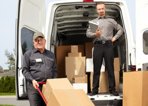 Man and van pricing explained with transparent load-based quotes